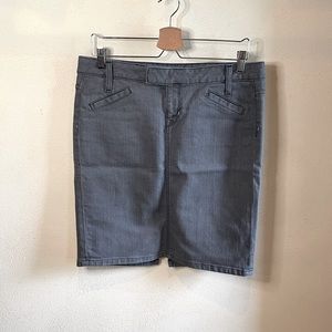 GAP Limited Edition Gray Denim Mid-Rise Jean Pencil Skirt Women’s 6 / 28